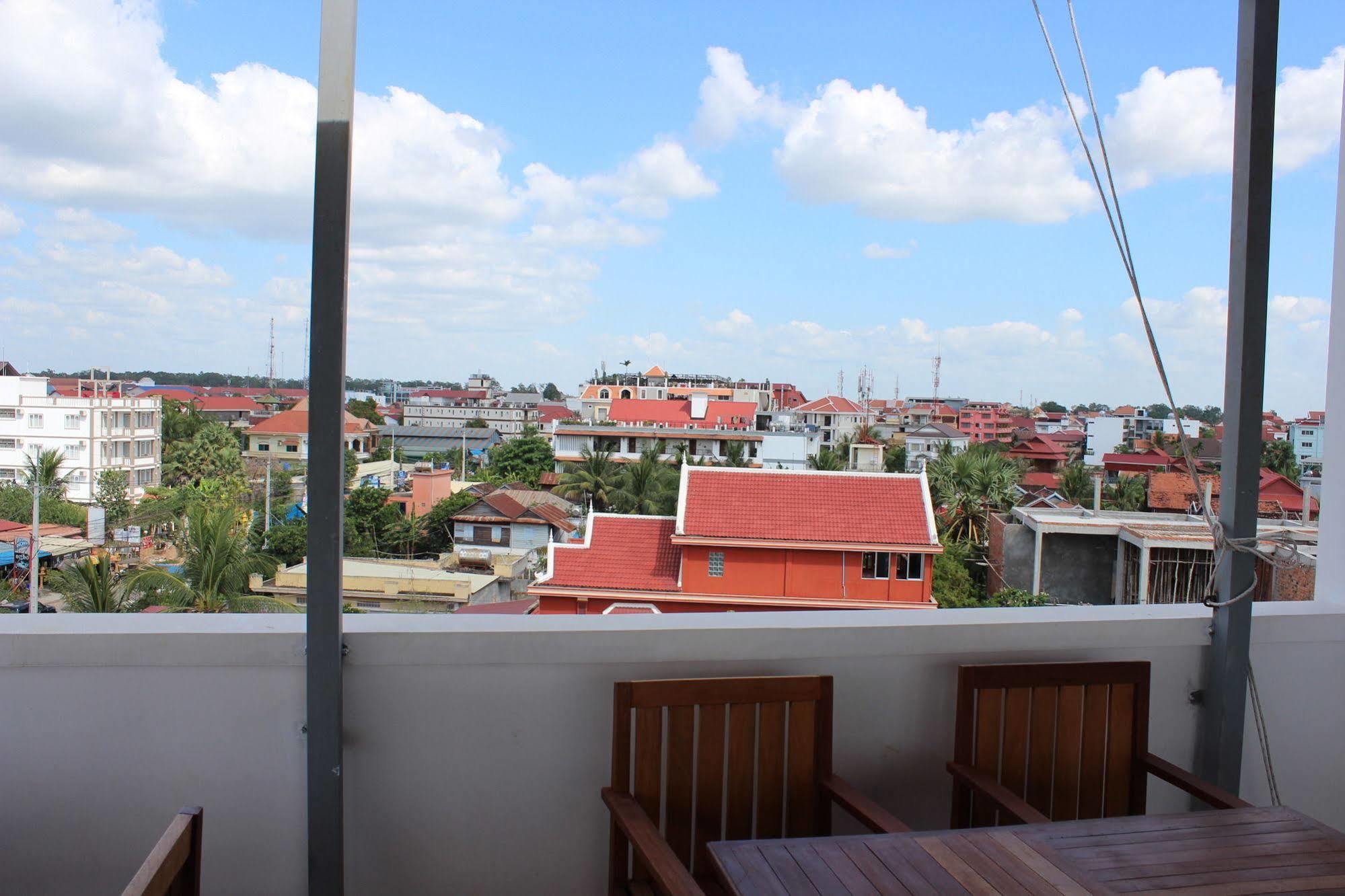 Baan Soksan Hotel Siem Reap Exterior foto