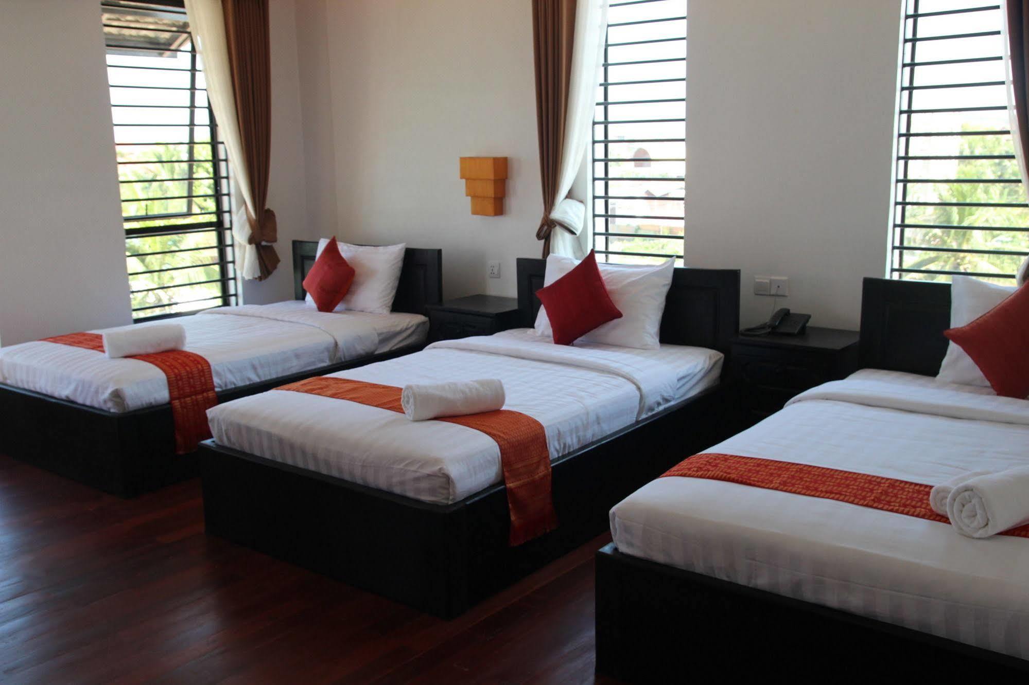 Baan Soksan Hotel Siem Reap Exterior foto