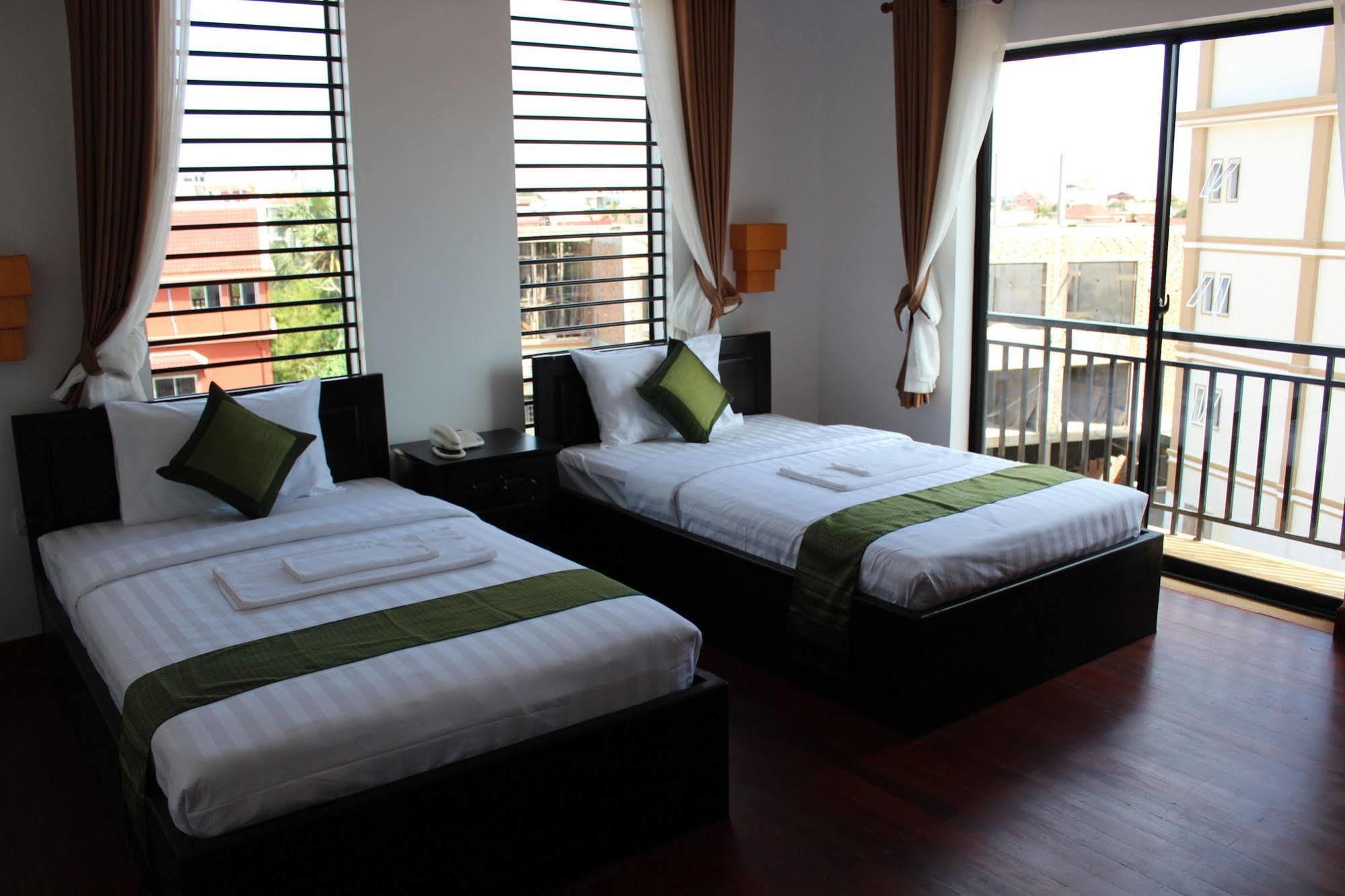 Baan Soksan Hotel Siem Reap Exterior foto